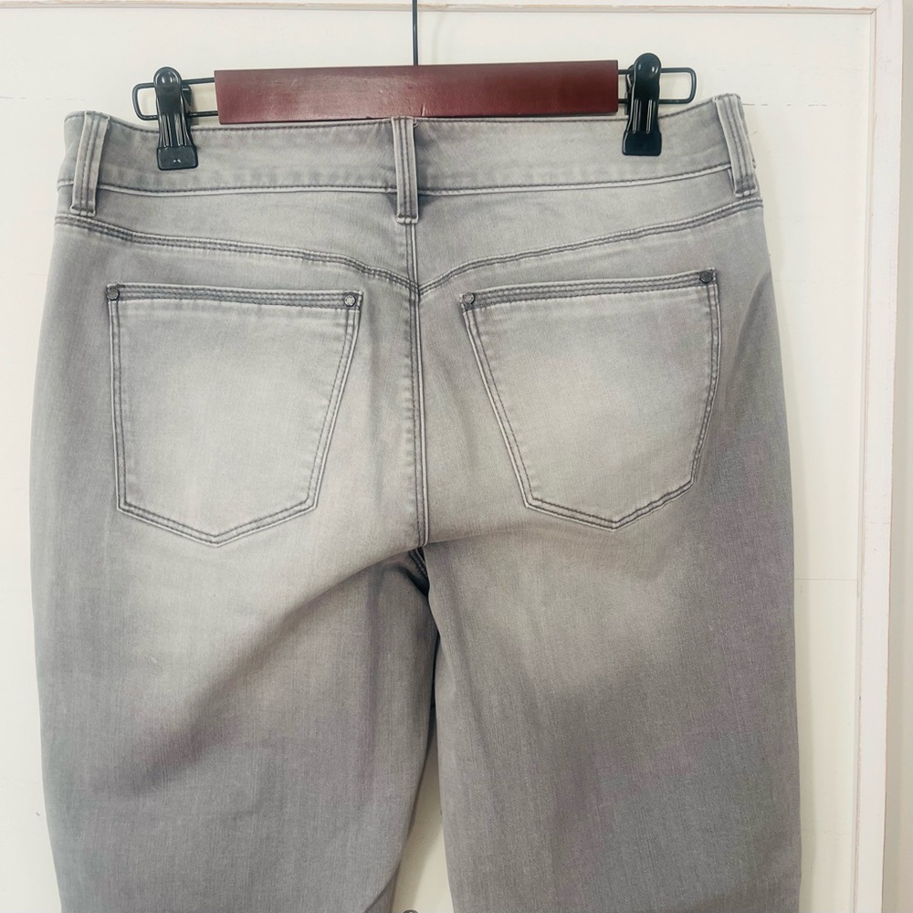 White House Black Market Gray Women Jeans - Picture 9 of 16